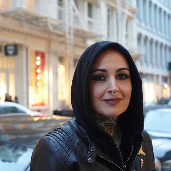 Meet your Posher, Jen - Picture 9 of 16